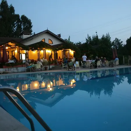 فندق بيزاي 3*