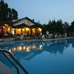 Ξενοδοχείο Bezay 3*
