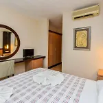 Bezay Ξενοδοχείο 3*
